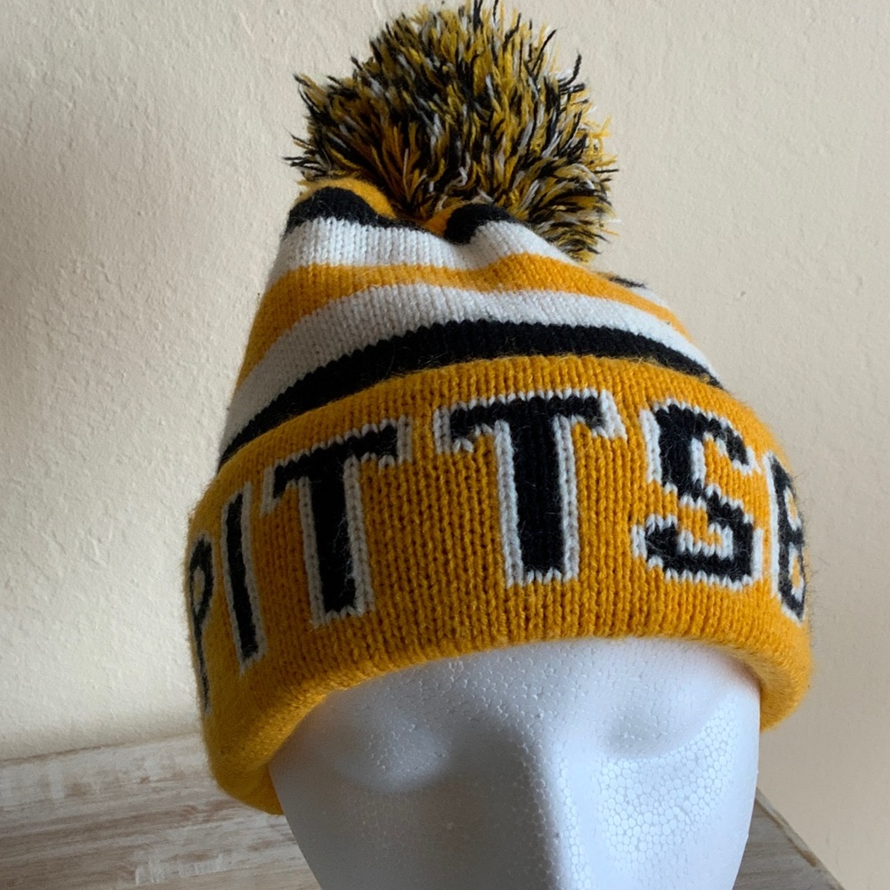 Pittsburgh Yellow and Black Knit Beanie